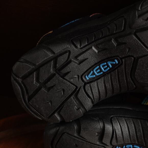 Keen Sandal WMS SZ 8.5 Multi Tie Die Newport Retro Fisherman Outdoor Hiking Shoe - Picture 15 of 16